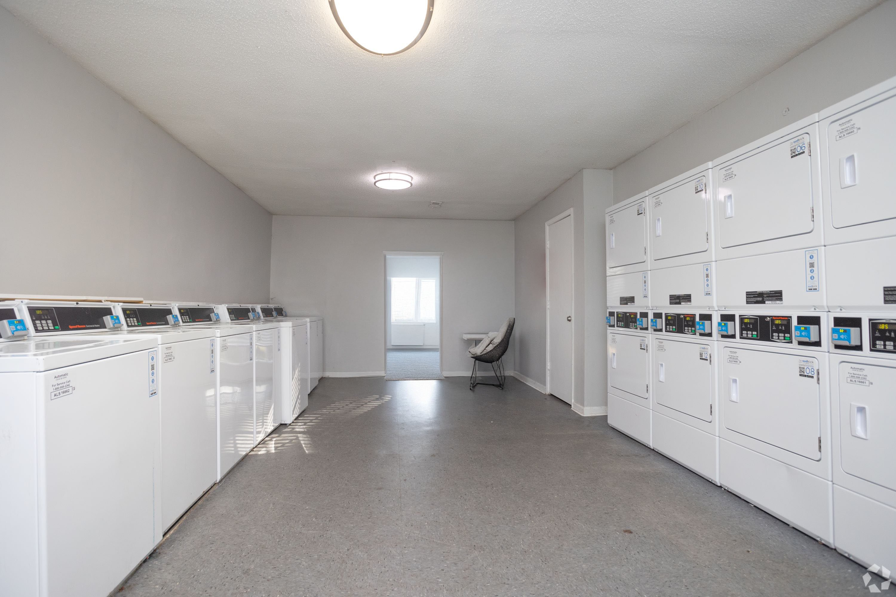 laundry room at Hidden Park located in Spartanburg, SC